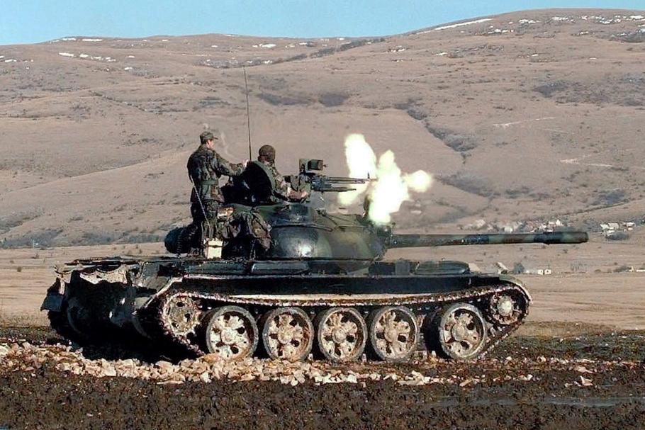 Zmodernizowane M-55S bazują na popularnych na Bałkanach radzieckich czołgach T-55