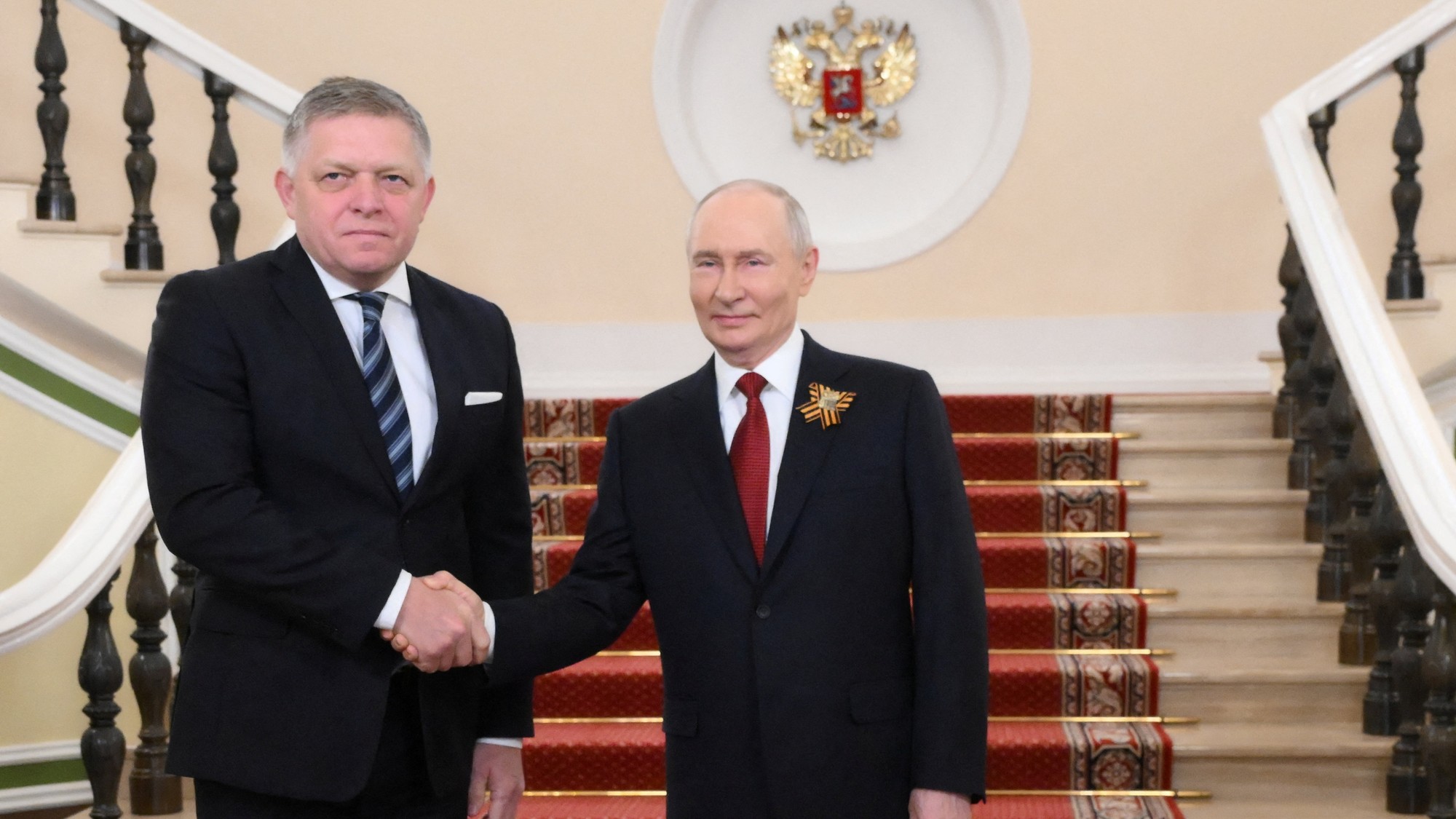 Putin privítal Fica na oslavách v Moskve