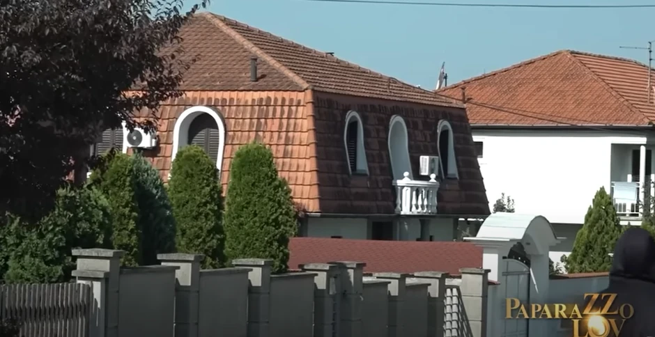 Snežana Đurišić kuća u Jajincima