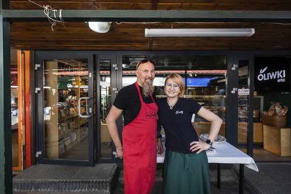 Monika i Marcin podbijają krakowskie place targowe.
