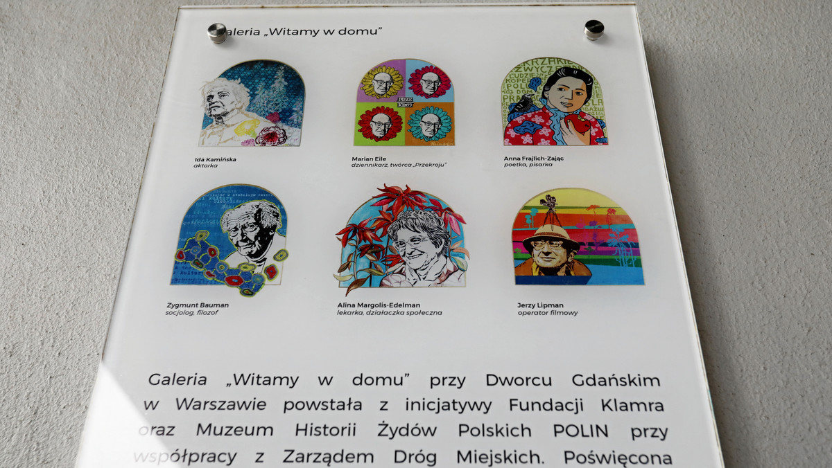 Na odsłoniętym 15 maja muralu, przedstawiającym zmarłego w ubiegłym roku prof. Zygmunta Baumana, pojawiły się napisy "Morderca" i "Mjr UB". Mural powstał z inicjatywy Muzeum Polin.