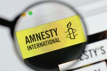 Iran: Amnesty International alarmuje o rekrutacji dzieci przez Gwardię Rewolucyjną