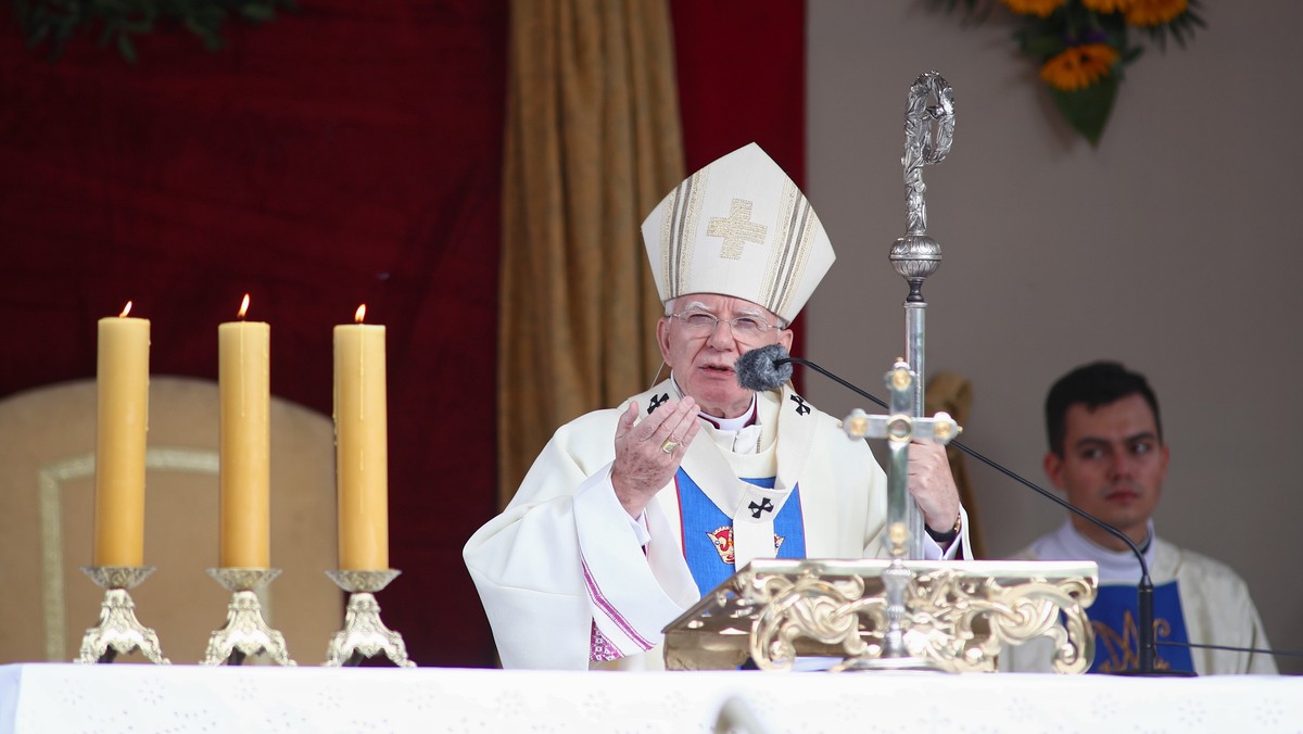 Kalwaria Zebrzydowska: Abp Marek Jędraszewski: poprzez Kartę WHO próbuje się niszczyć małe dzieci