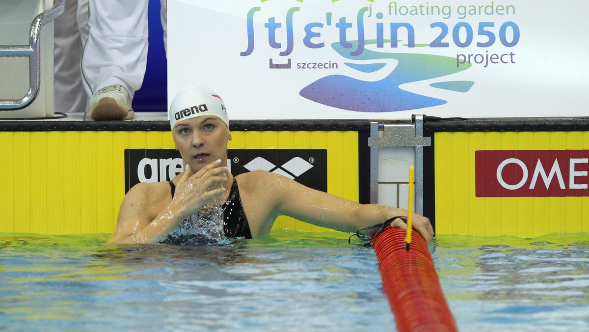 Otylia Jędrzejczak zajęła 4. miejsce w eliminacjach na 100 m stylem motylkowym podczas ME w pływaniu na krótkim basenie w Szczecinie. Polka uzyskała niezły wynik - 58,23.