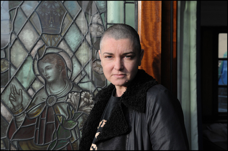 Sinéad O'Connor w 2012 r.