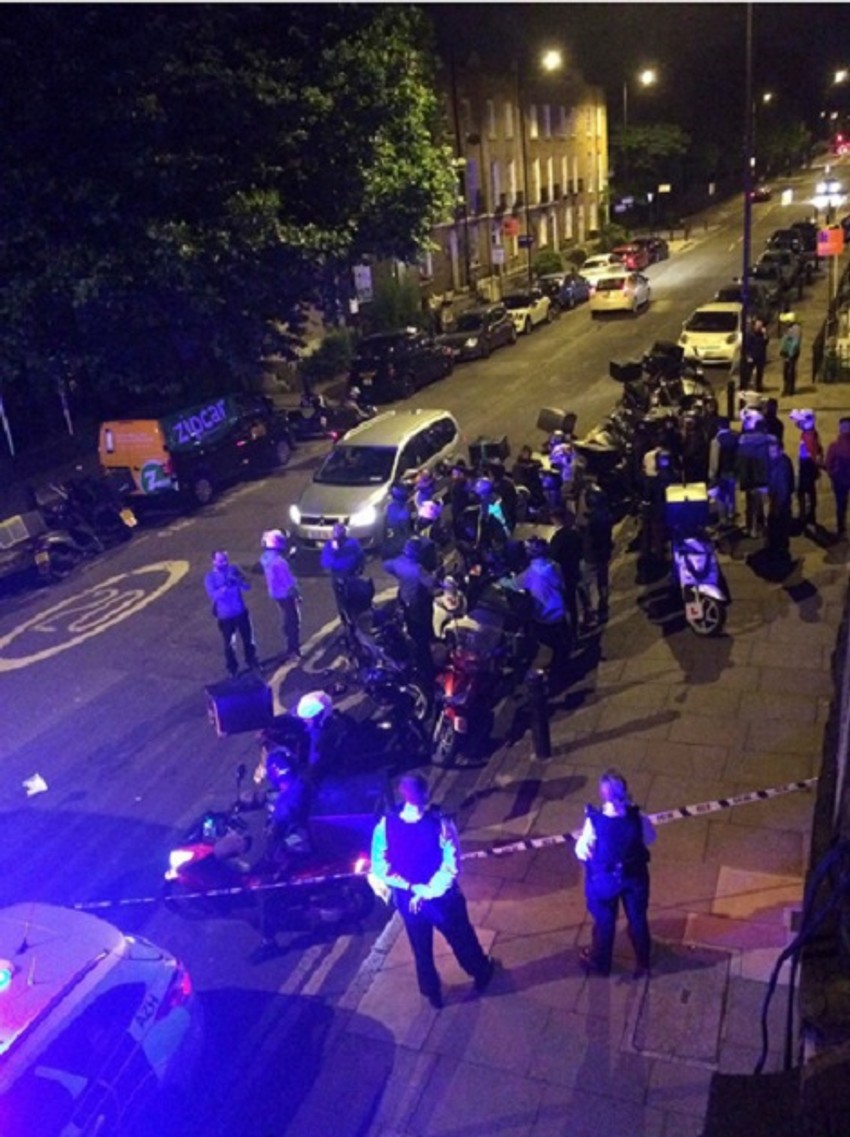 Policija u Londonu na mestu napada kiselinom