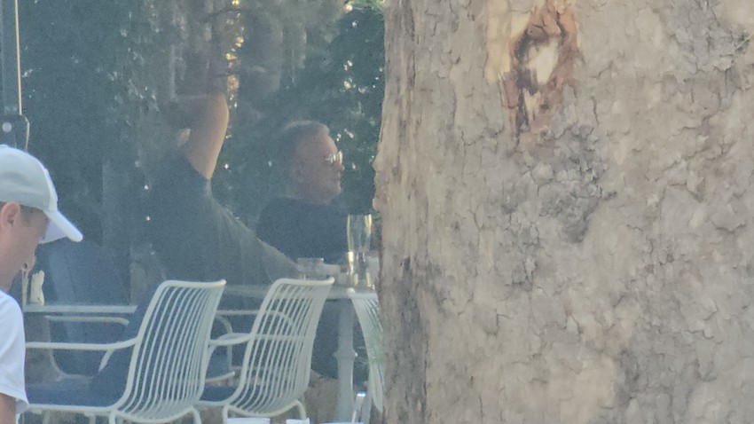 Srđan Đoković u društvu muža Nevene Božović