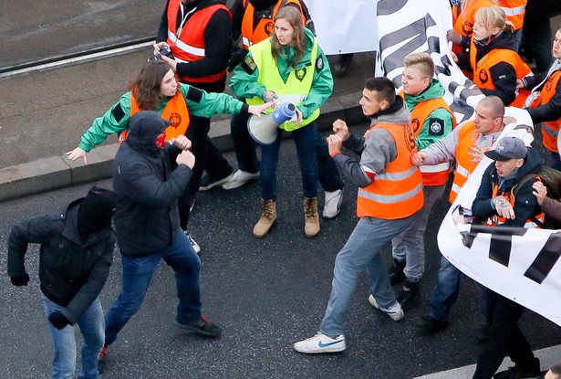 Ekipa TV Republika zaatakowana na marszu. "Myśleli, że jesteśmy TVN-em"