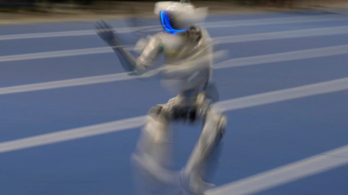 Kineski robot Lajtning 