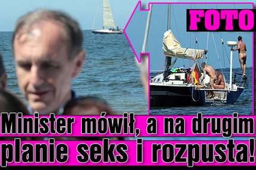 Minister mówił, a na drugim planie seks i rozpusta! FOTO