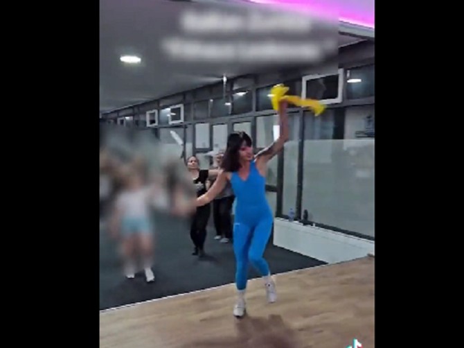 Snimak nevakidašnjeg zumba treninga usijao srpski Tviter