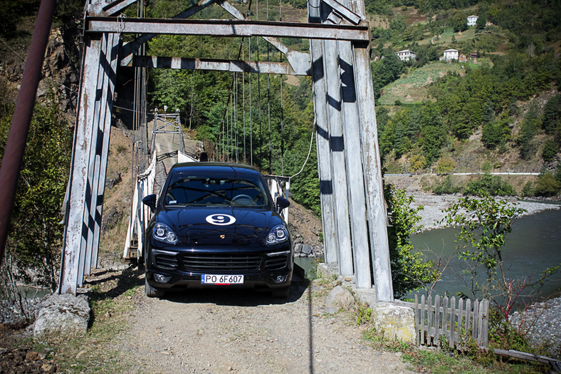 Porsche Cayenne. Luksusowy król bezdroży