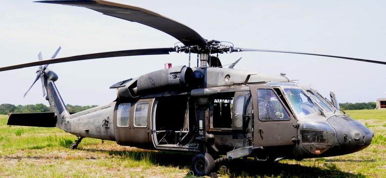 Black Hawk pomógł w ratowaniu życia zakażonej koronawirusem pielęgniarki