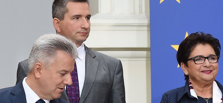 Mateusz Szczurek zostaje na stanowisku ministra finansów. OPINIE