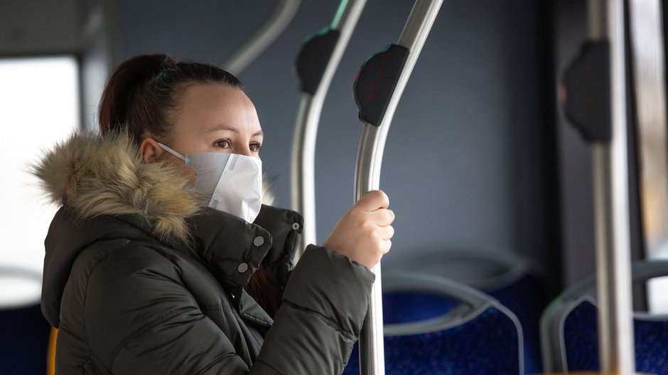 CDC: noszenie maseczek kluczem do powrotu do normalności