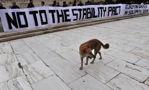 Protestujący pies z Grecji