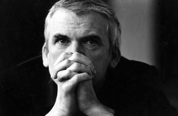 Milan Kundera odzyskał po 40 latach czeskie obywatelstwo