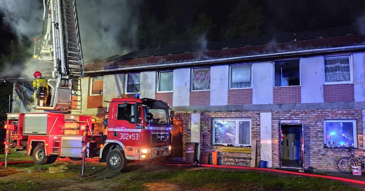 Groźny pożar hotelu w Boleminie. W zgliszczach strażacy znaleźli zwłoki