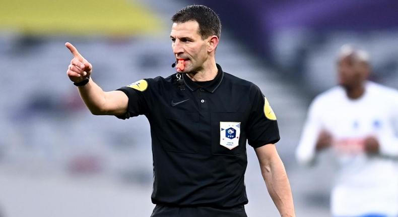 Jérémy Stinat, arbitre à la FFF/Icon Sport