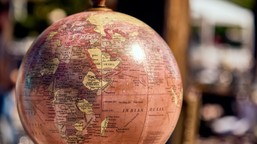 Bardzo szybki QUIZ z geografii. Czy to miasto znajduje się w tym państwie?