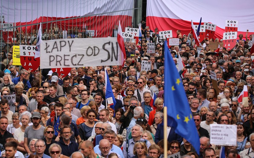 PiS znów zmienia ustawę o Sądzie Najwyższym