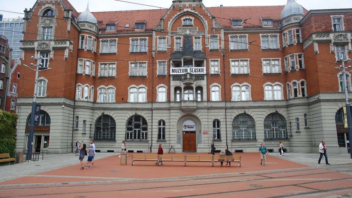 Ponad 30 przedwojennych, powojennych i współczesnych plakatów o tematyce powstańczej od piątku będzie można oglądać na wystawie w Muzeum Śląskim w Katowicach. Ekspozycja wpisuje się w przypadającą w tym roku 95. rocznicę III powstania śląskiego.