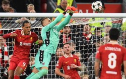 Liga Mistrzów. Skorupski nie zatrzymał Liverpoolu, debiut Skórasia, porażki Realu i Bayernu