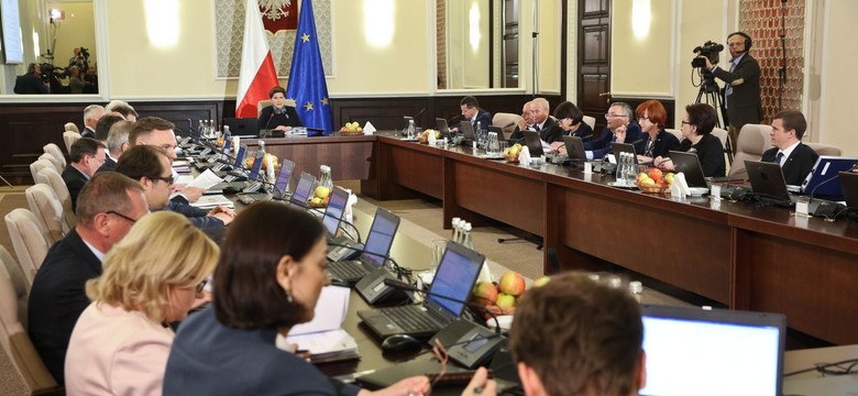 Rzecznik rządu: Nieustannie jesteśmy w dialogu z Komisją Europejską