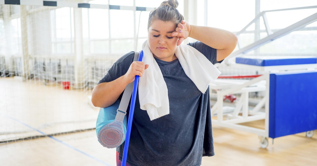 Chcesz zgubić tłuszcz z brzucha? Praktycznie porady ekspertów: dzięki tym nawykom go spalisz