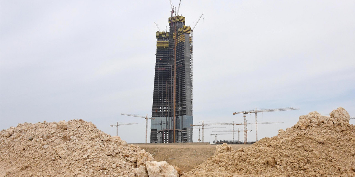 Jeddah Tower w trakcie budowy