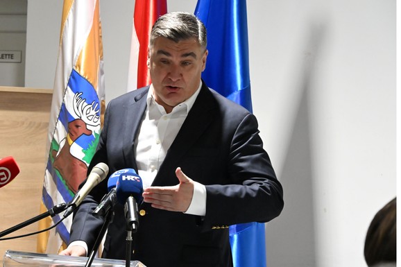 "NAJBOLJE DA SE SVI NAORUŽAMO I DA KRENEMO NA RUSIJU" Milanović ironično poručio EU: "Pravite glupe i pogrešne poteze"