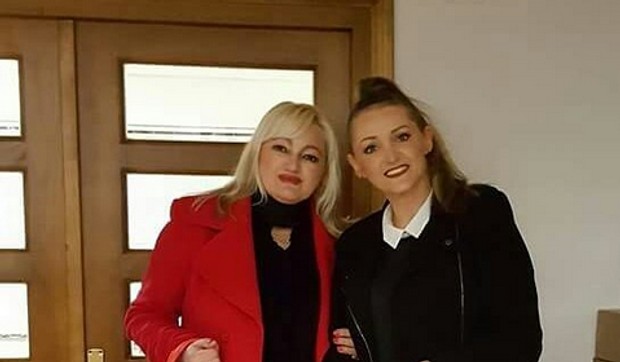 Dona Ares, Ajka Kolaković