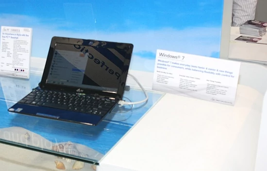 Netbook z systemem Windows 7 – nierzadki widok podczas targów