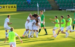 VAR w roli głównej. Dwa karne zaprowadziły Wartę do Ekstraklasy