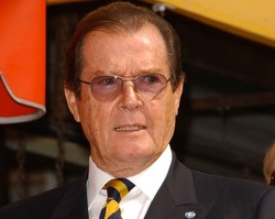 Słynny Bond Roger Moore tego żałuje najbardziej