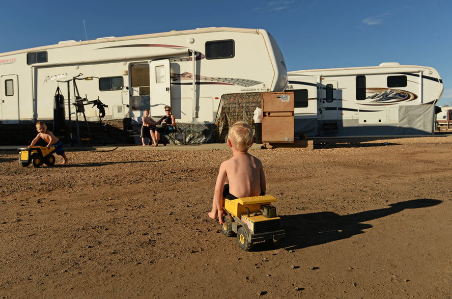 Rodzina Morrisonów z Arizony zamieszkała w kamperze w Greeley, Kolorado