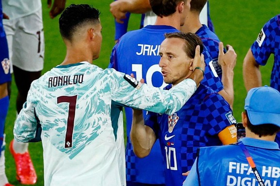 Hrvatska eliminisana u trileru, Španija jeste furija, Švajcarci rutinski protiv Alžira