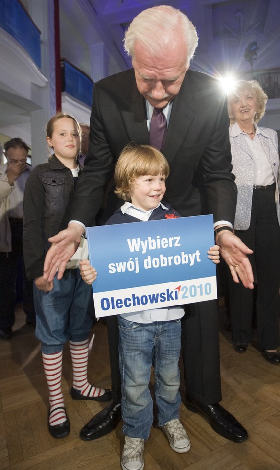 WARSZAWA WYBORY PREZYDENCKIE SZTAB WYBORCZY OLECHOWSKI