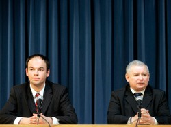 Nowe usta Jarosława Kaczyńskiego