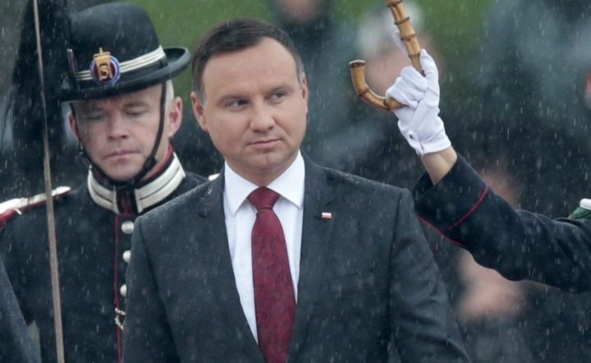Ekspert o sondażu "w Sieci": Duda nie wykorzystał pierwszego roku prezydentury