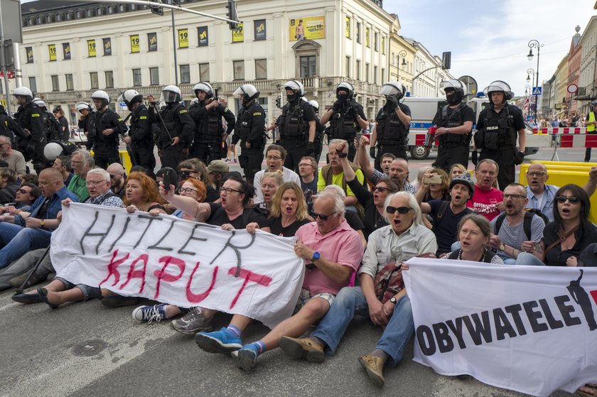 Blokada marszu Narodowego Odrodzenia Polski - 1 maj 2018