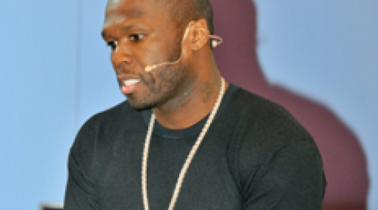 Súlyos autóbalesetet szenvedett 50 Cent