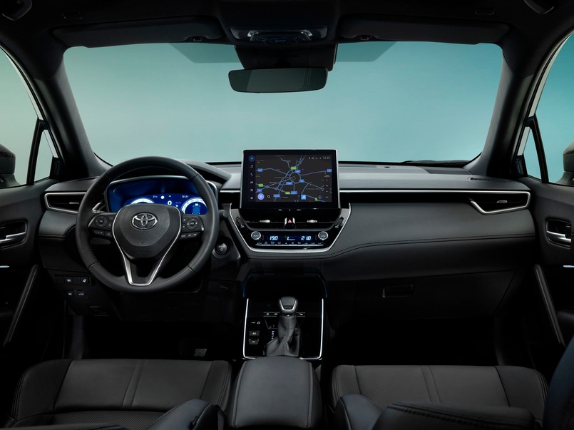 Nowa Toyota Corolla Cross 2025