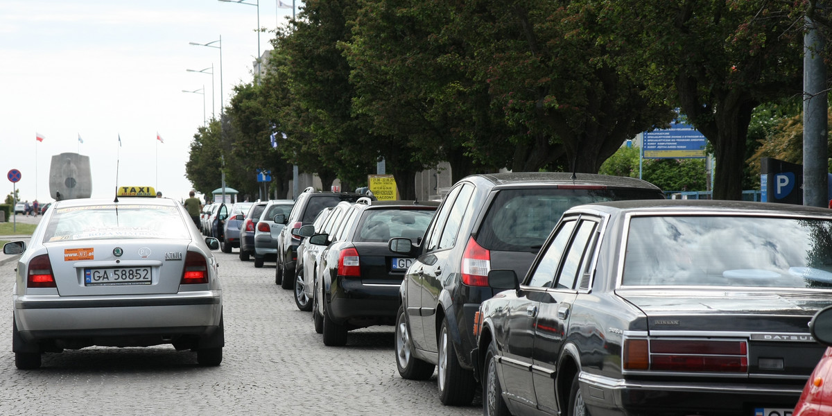 Mniej miejsc parkingowych na Skwerze Kościuszki