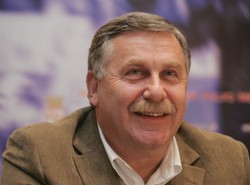 UEFA doceniła Jerzego Engela