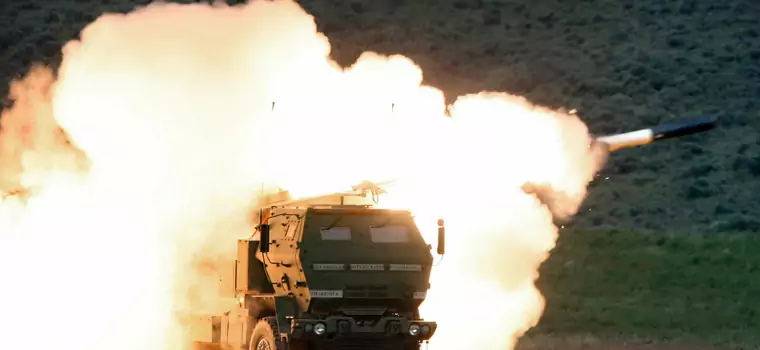 Wyrzutnie M142 HIMARS problemem dla Rosjan. Oto dlaczego Moskwa obawia się tej niebezpiecznej broni