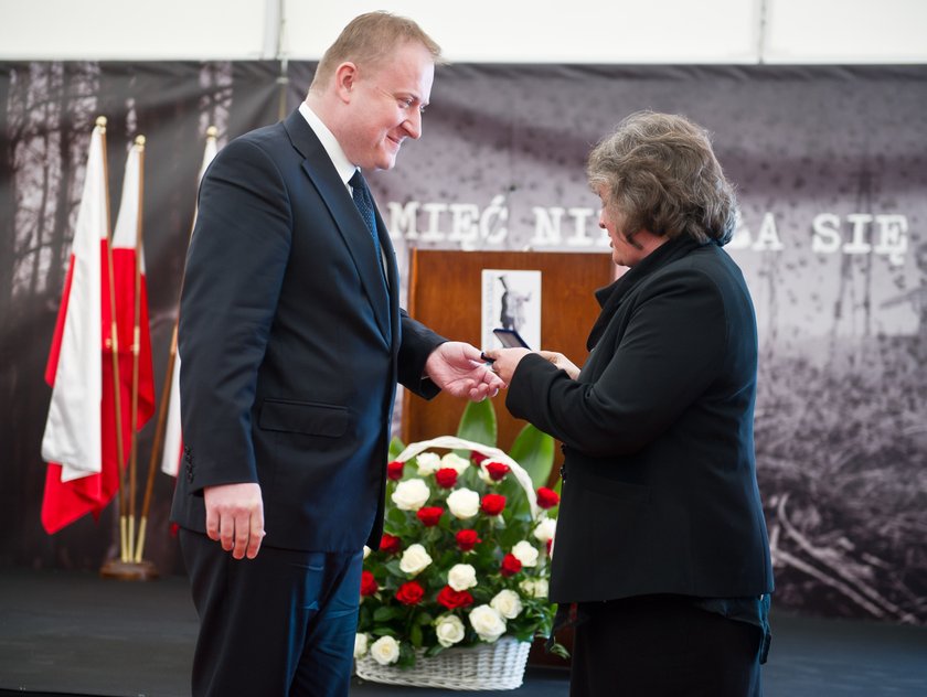 Rajska podróż szefa od spraw kombatantów