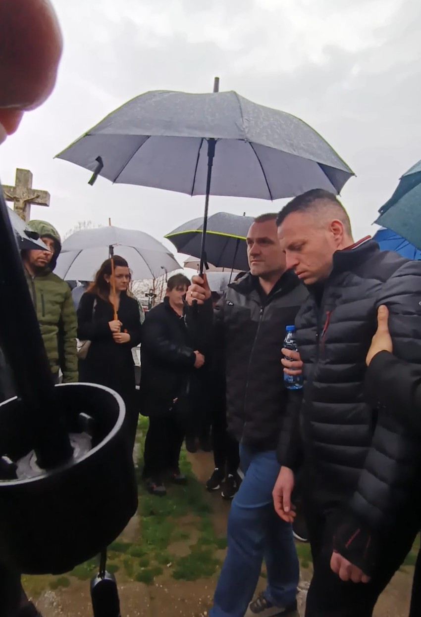 Sahranjen Peđa Bošnjak