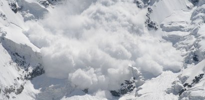 Potężna lawina w Alpach. Wielu narciarzy pod śniegiem