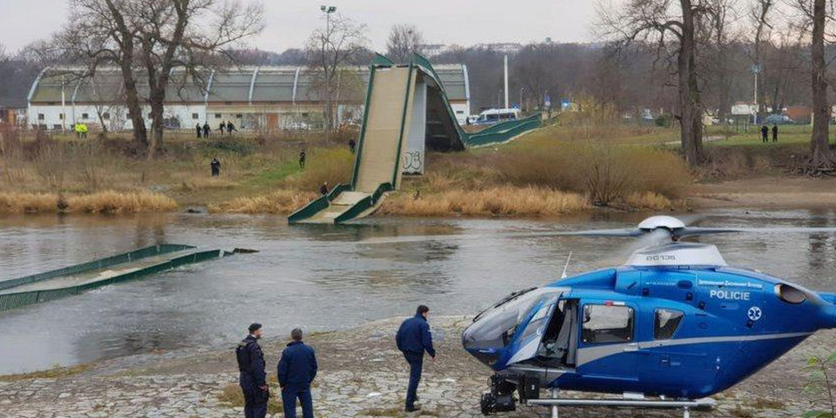 Zawalił się most nad Wełtawą w Pradze. Cztery osoby ranne